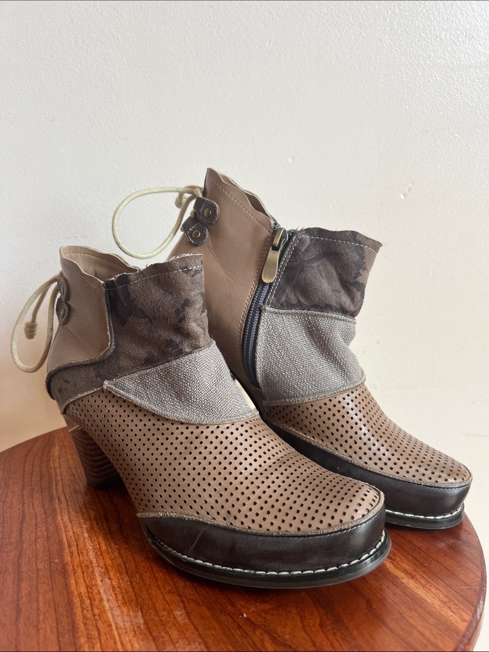 Elite by Corkys Mixed-Material Taupe and Gray Perforated Ankle Booties